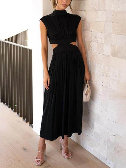 Urlaubs-Midikleid mit Cut-out an der Taille und Taschen 