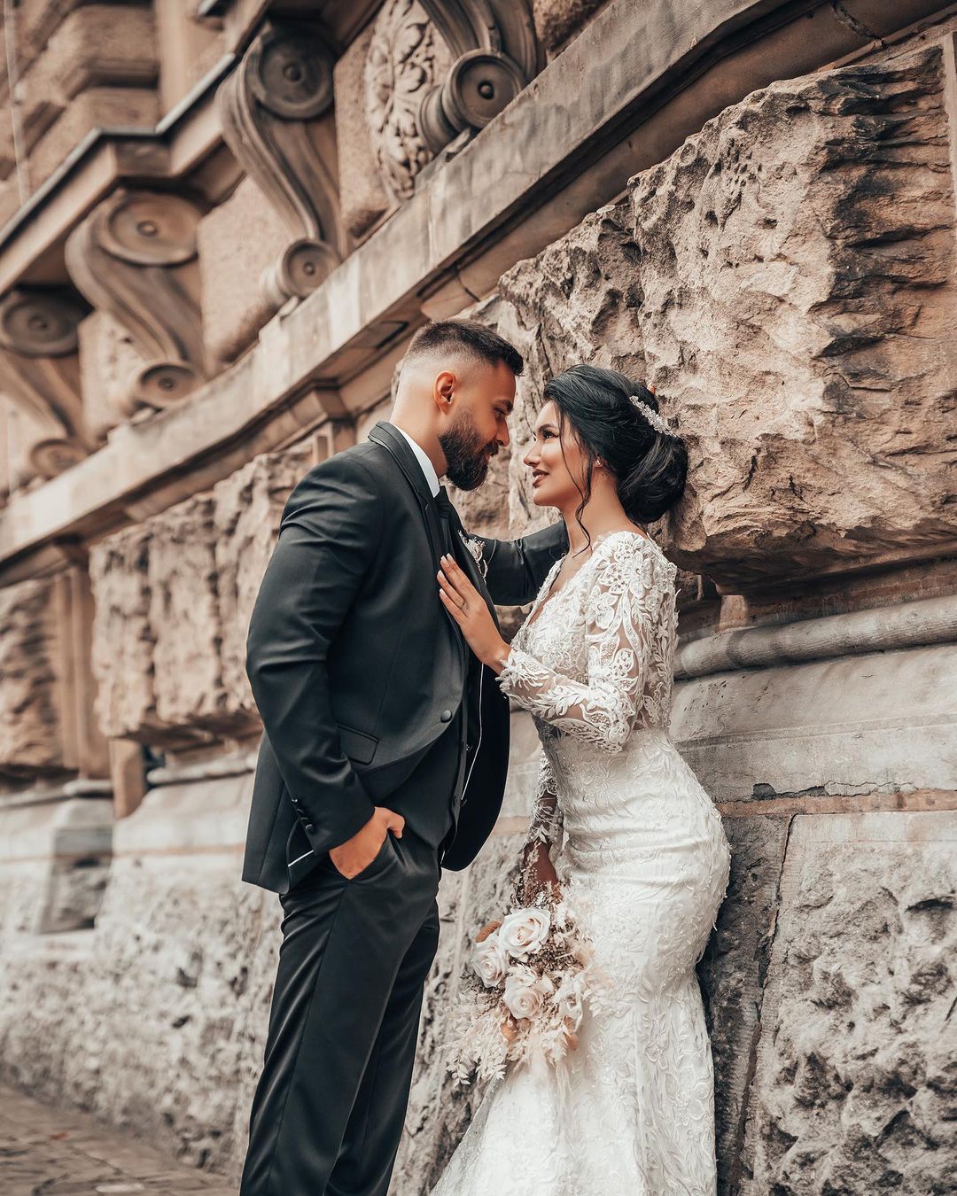 Bridal Lace Mermaid Wedding Dress With Long Sleeves On Sale