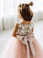 Dusty Rose Puffy Lace Sleeveless Flower Girl Dresses With Appliques And Bow