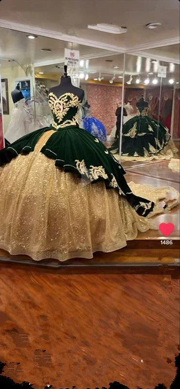 Abito da ballo stupendo verde smeraldo e oro con cotogna Y294