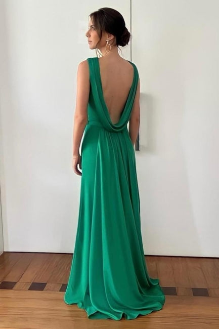 Vestidos de Baile Verdes de Cetim Sem Mangas em Corte A com Costas Descobertas Fantásticos