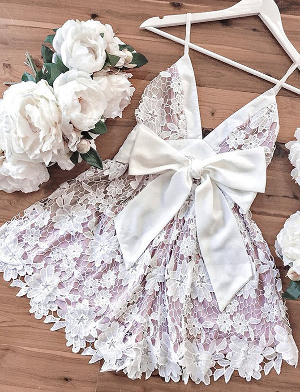 Fashion Short A-Line V-neck Lace Prom Dress with Bowknot