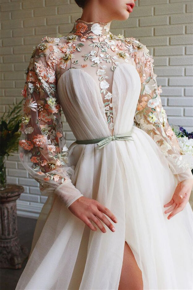 Robe de bal sirène en tulle à fleurs, col haut, manches longues blanches, coupe évasée avec fente