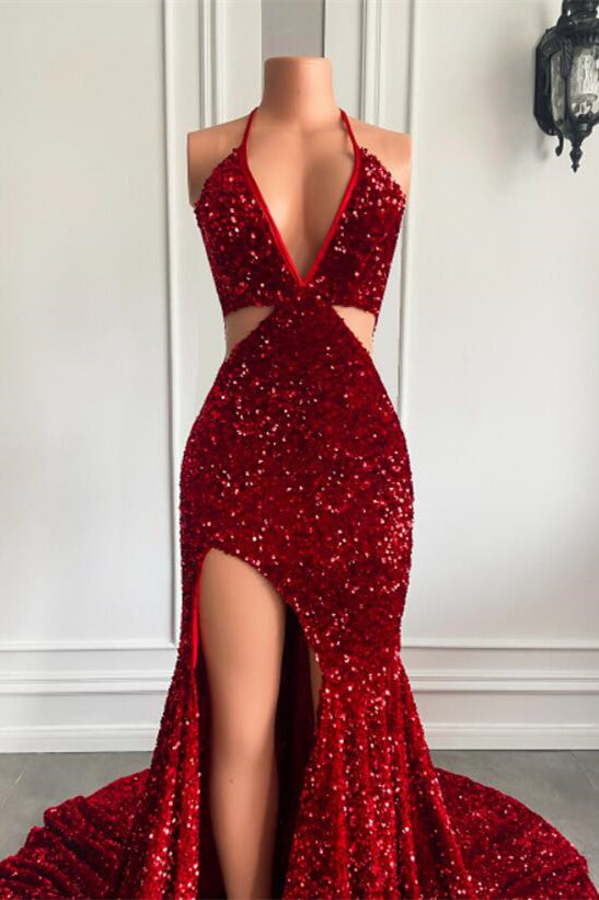 Abito da sera rosso con scollo a V, paillettes, spacco frontale e lunghezza fino a terra, modello sirena con collo allacciato al collo