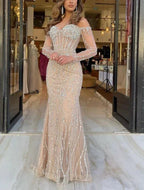 Vestido de fiesta largo sin tirantes con cuentas y tul, corte sirena, modelo Y7629