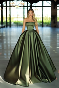 Strapless Sleeveless Long A Line Prom Dress With Pockets Pleated Custom Colors