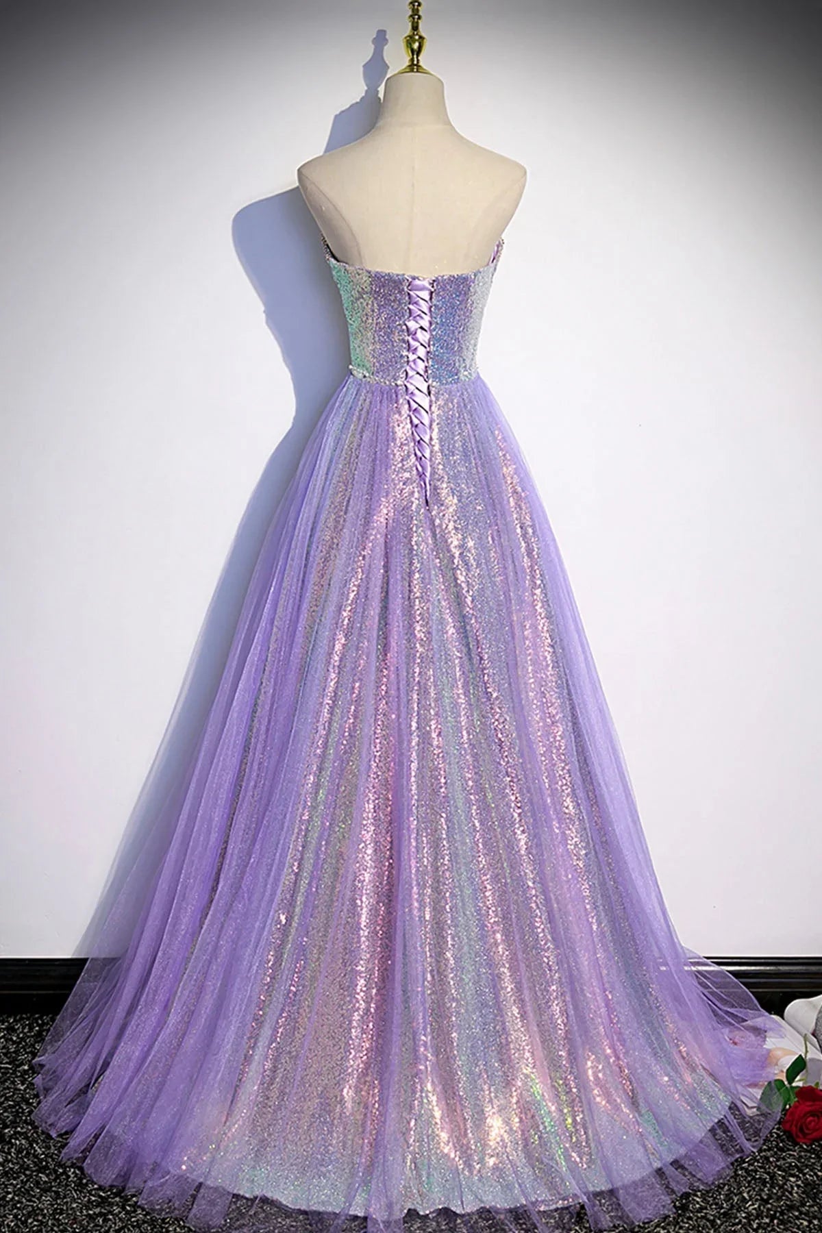 Abito lungo da sera in tulle viola con paillettes per ballo s84