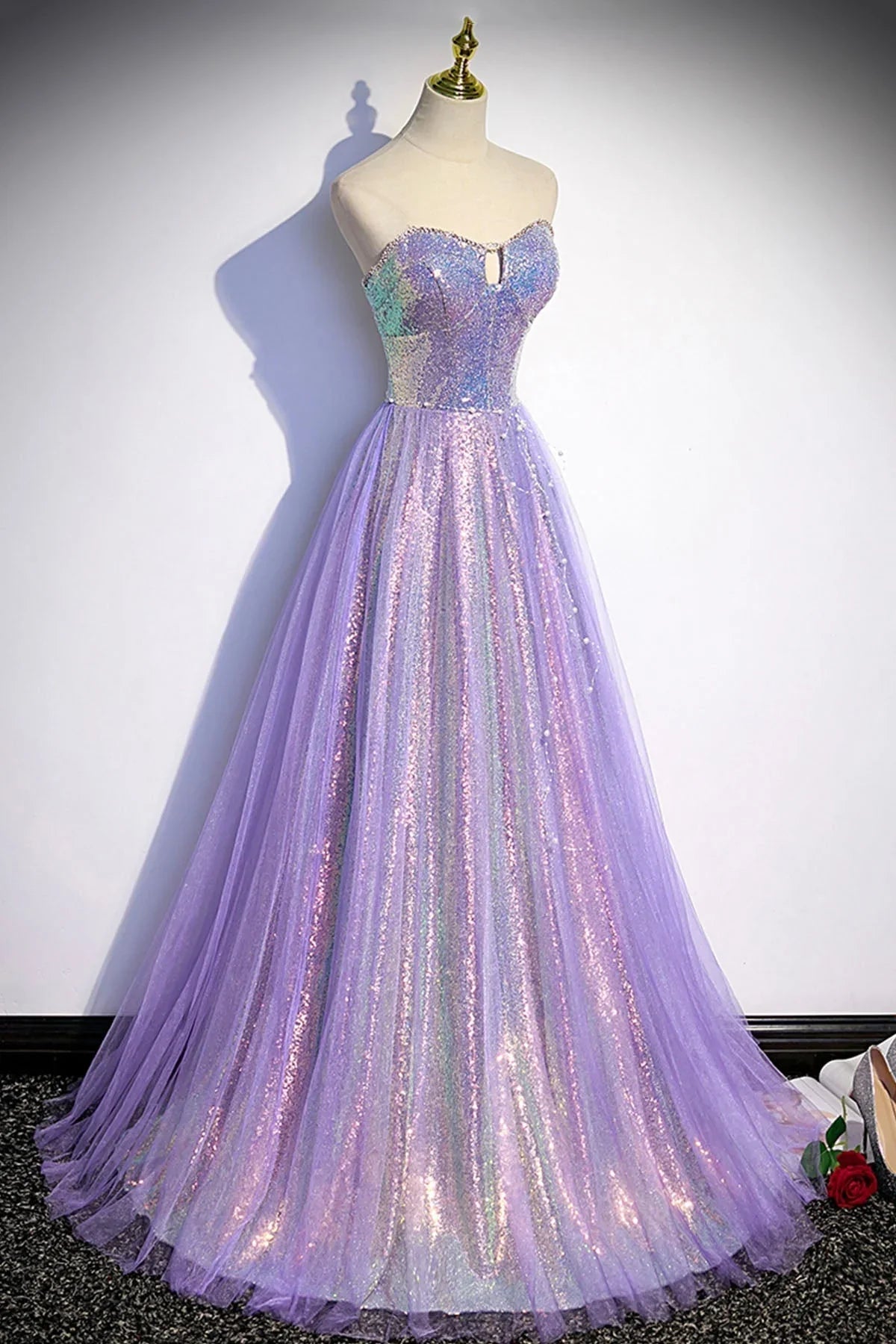 Abito lungo da sera in tulle viola con paillettes per ballo s84