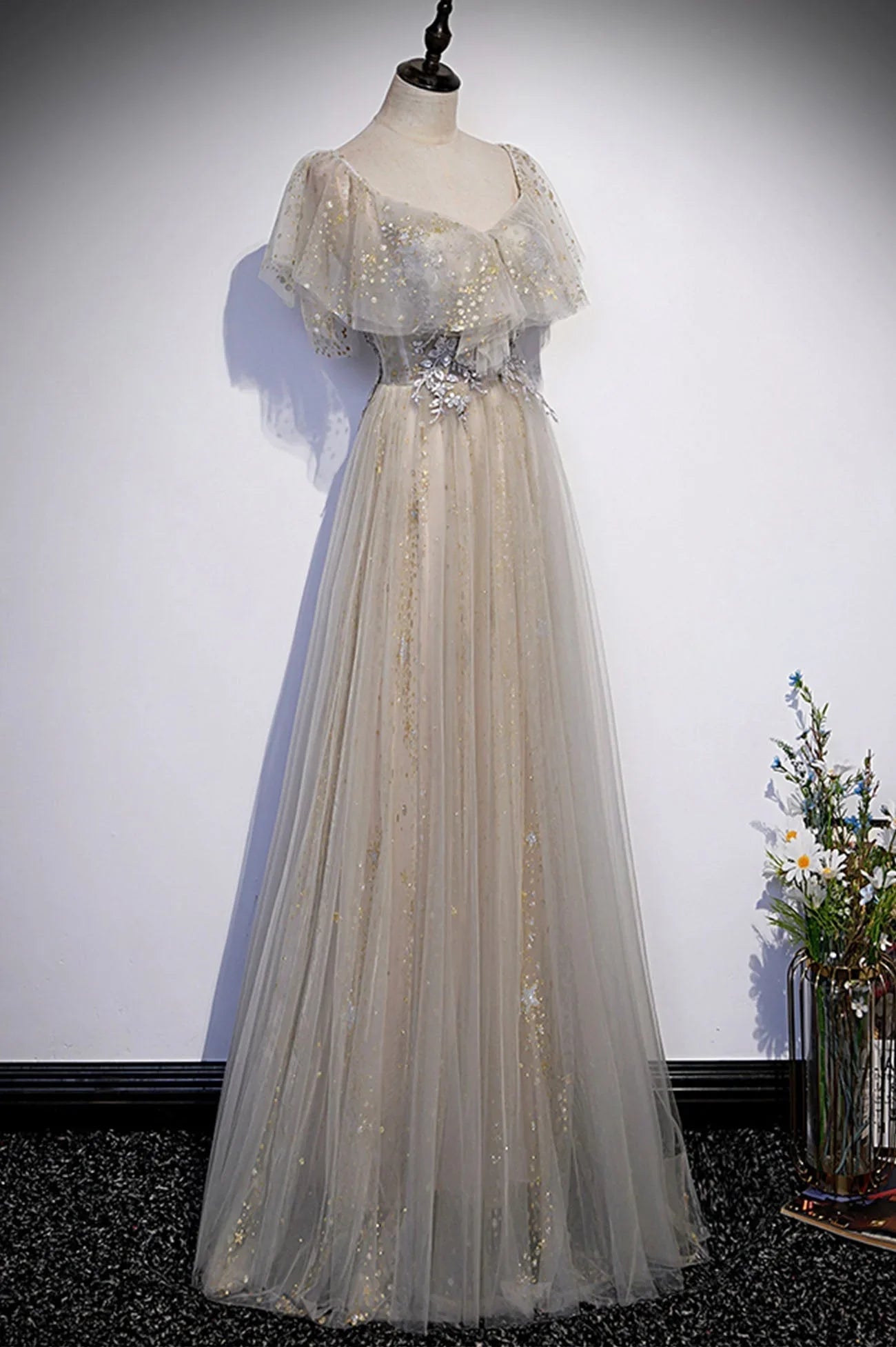 Abito lungo da sera e da ballo con paillettes e tulle s60