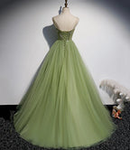 Abito lungo da sera in tulle verde a linea ad A s56