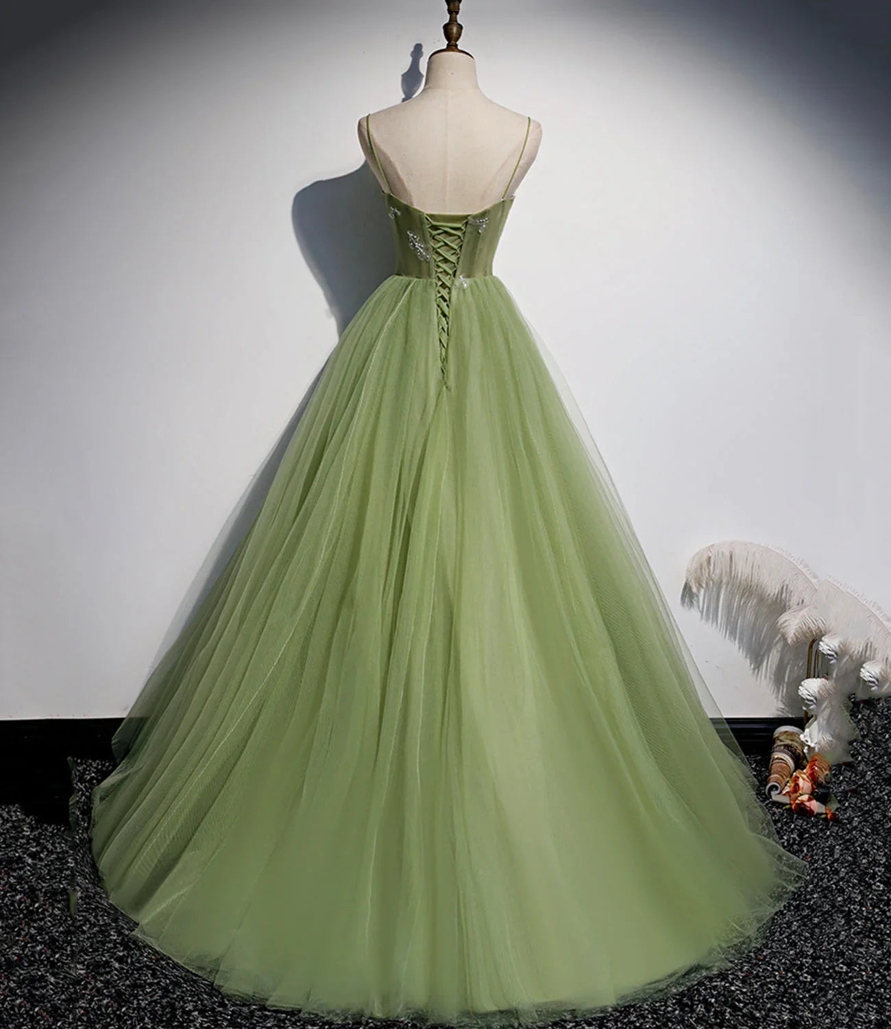 Abito lungo da sera in tulle verde a linea ad A s56