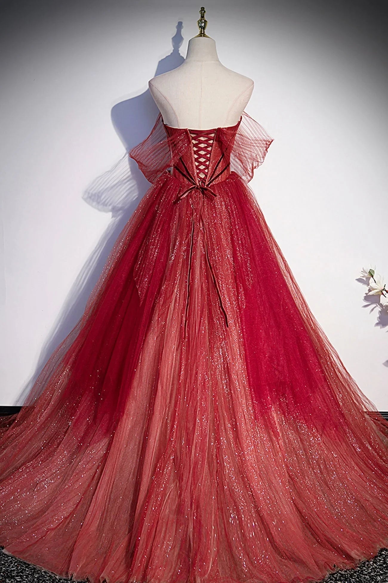 Abito lungo da sera a linea A in tulle bordeaux con paillettes, vestito da ballo s55