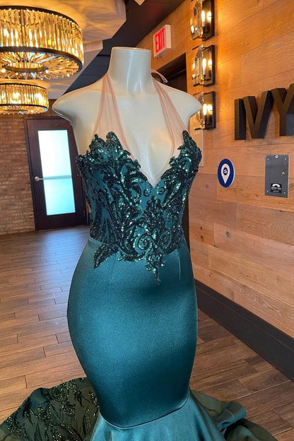 Vestido de fiesta Glamorou de sirena, sin mangas, con escote en V y cuello halter y cuentas