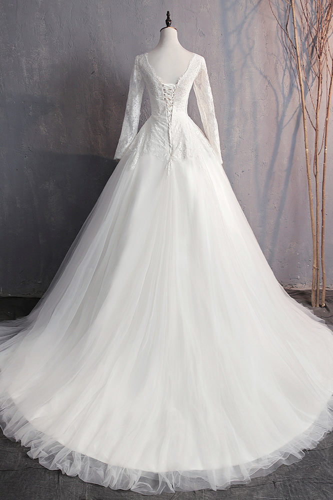 Glamorous White Tulle Lace Ball Gown Wedding Dress With Appliques Long Sleeves