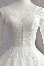 Glamorous White Tulle Lace Ball Gown Wedding Dress With Appliques Long Sleeves