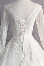 Glamorous White Tulle Lace Ball Gown Wedding Dress With Appliques Long Sleeves