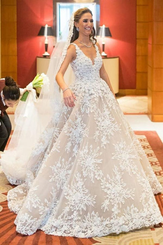 Glamouröses langes A-Linien-Brautkleid mit V-Ausschnitt und Spitze