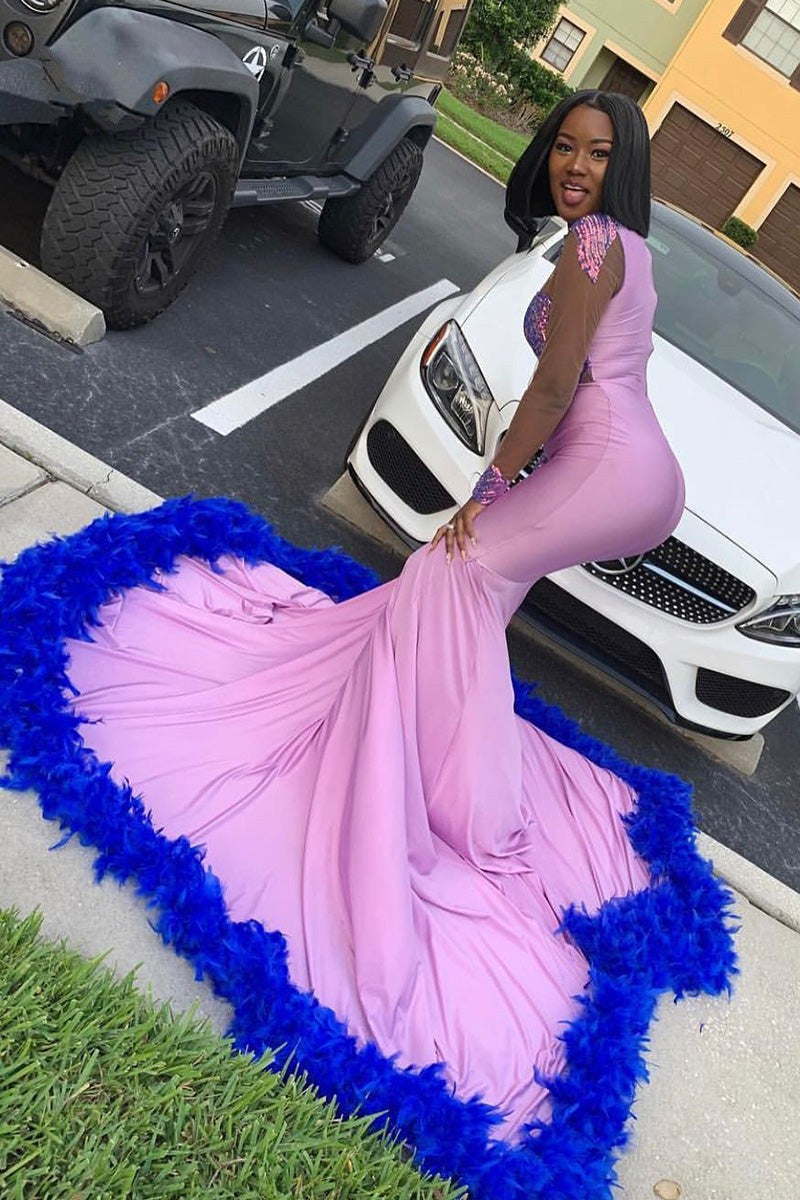 فستان سهرة ساتان طويل بذيل حورية البحر مزين بالدانتيل وأكمام طويلة فاخر