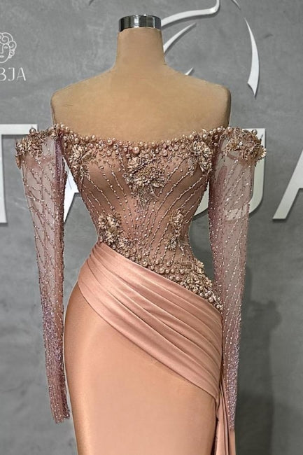 Robe de bal longue sirène satinée avec perles brodées, décolletée et manches longues