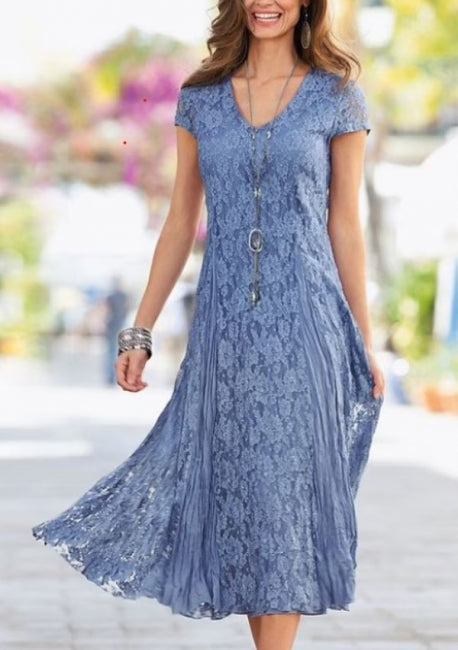 Glamoroso vestido de madre de encaje, corte A, mangas cortas y escote en V