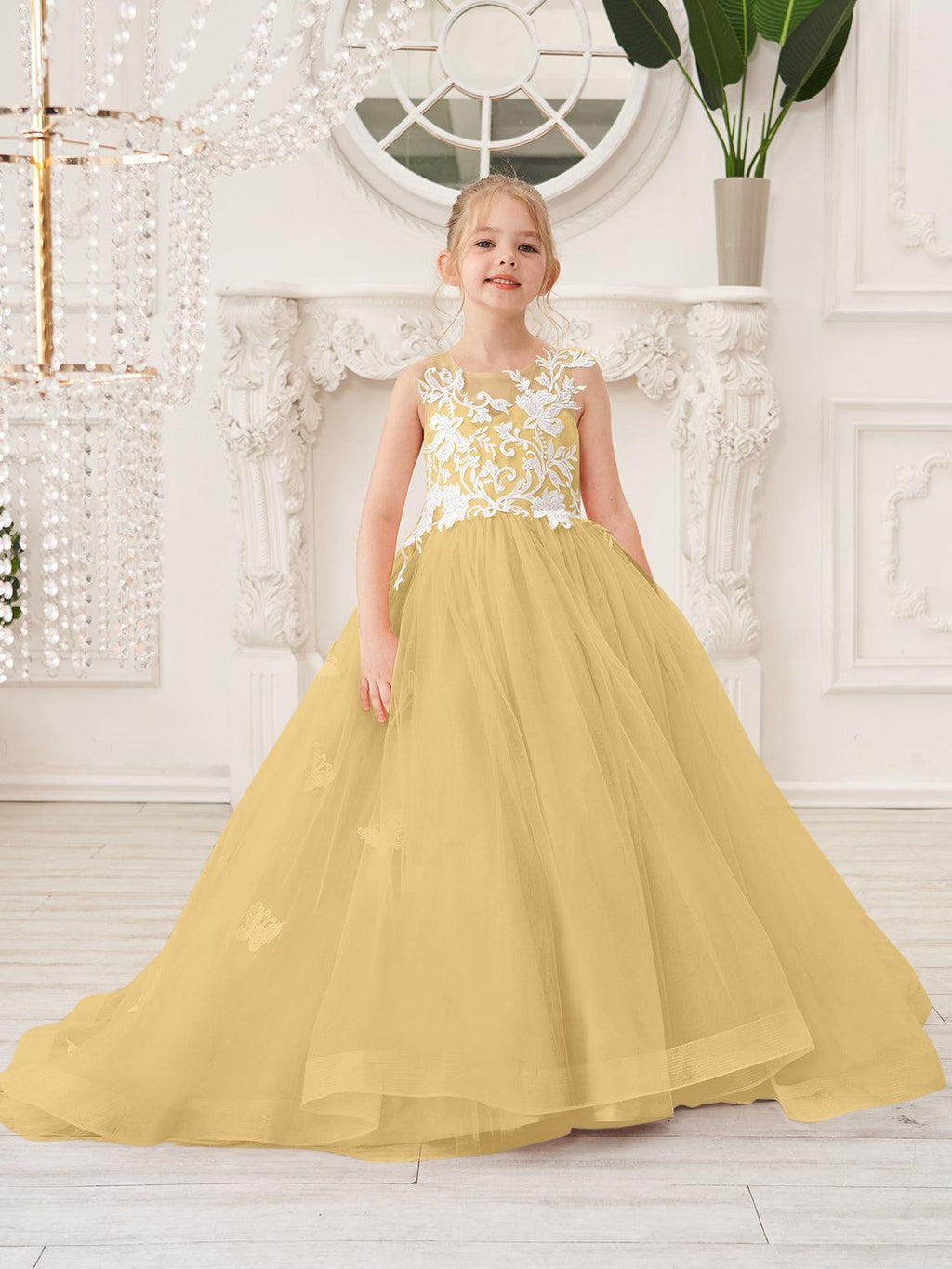 Elegant Sleeveless Tulle Flower Girl Dress With Applique Lace And Sweep Train