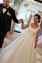 فساتين زفاف رائعة بدون أكمام بقصة على شكل حرف أ مع دانتيل