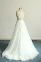 Elegant A Line White Lace Tulle Wedding Dress Sleeveless With Appliques On Sale