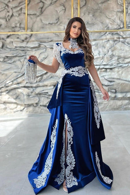 Hermosos vestidos de fiesta azules de escote en forma de corazón, columna, apliques, sin mangas, abertura frontal, largo hasta el suelo, con cola