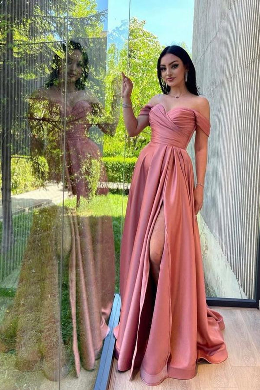 Wunderschönes langes, schulterfreies, gerüschtes Satin-Ballkleid in A-Linie mit Schlitz