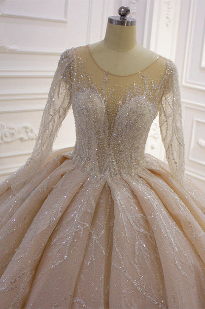 Wunderschönes langes Ballkleid im Bateau-Stil mit Kristallen und Ärmeln