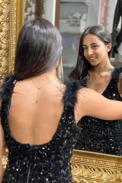 Wunderschönes langes schwarzes ärmelloses Meerjungfrau-Abendkleid mit V-Ausschnitt und Glitzer