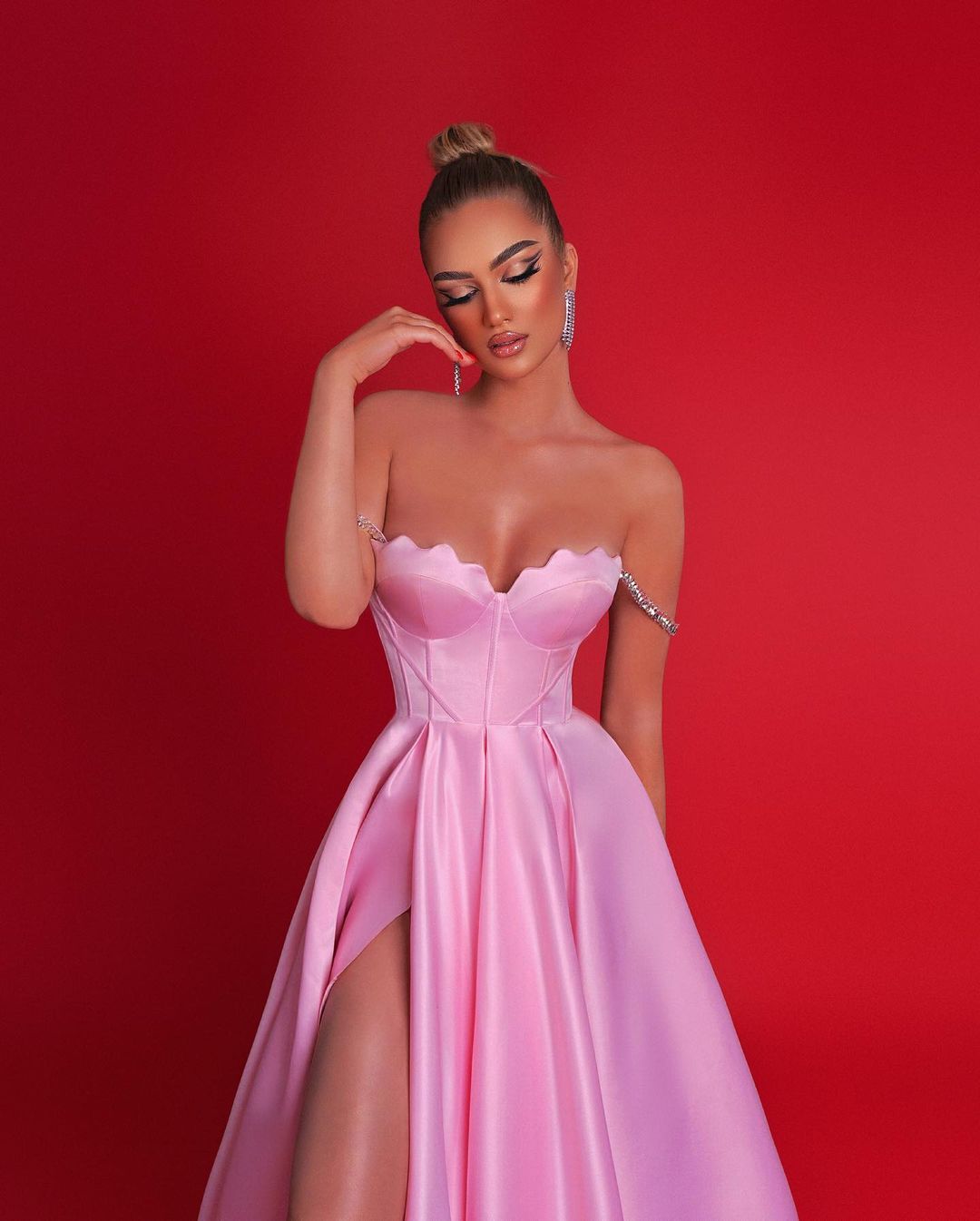 Gorgeous Long Pink A-line Off-the-shoulder Prom Dress With Slit
