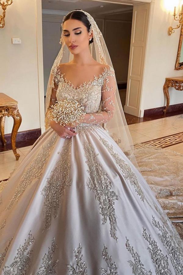 Wunderschönes langes Prinzessin-Brautkleid aus Satin mit Herzausschnitt und Perlen und Ärmeln