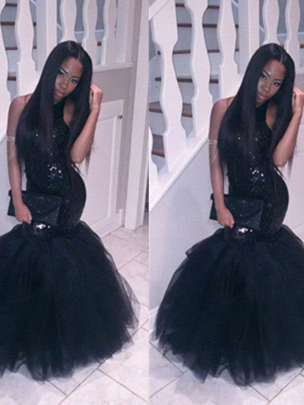 Hermosos vestidos de fiesta de tul con lentejuelas y escote halter de sirena sin mangas hasta el suelo