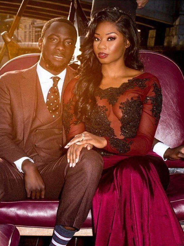 Hermosos vestidos de fiesta de sirena con mangas largas, cola barco, apliques de licra