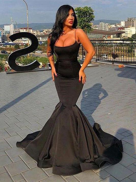 Hermosos vestidos de fiesta de satén con volantes, tirantes finos y sin mangas de sirena