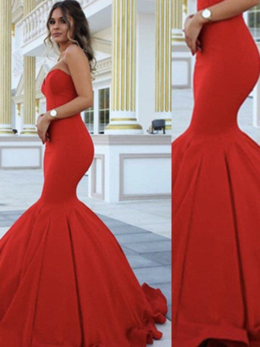 Hermosos vestidos de fiesta de satén sin mangas con escote corazón y corte sirena