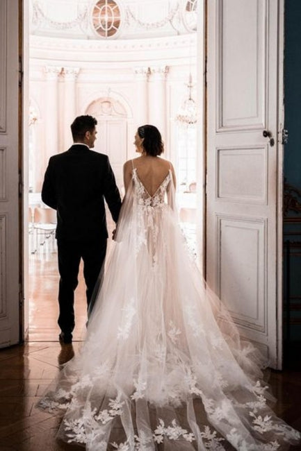 Superbes robes de mariée en tulle sans manches à bretelles spaghetti et coupe évasée avec motif