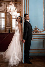 Superbes robes de mariée en tulle sans manches à bretelles spaghetti et coupe évasée avec motif