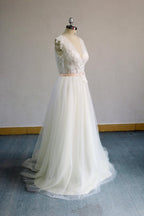 V Neck Sleeveless A Line Champagne Tulle Wedding Dress With Lace Appliques On Sale