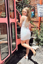 Gorgeous V-neck Spaghetti Straps Sequined Sleeveless Homecoming Dresses