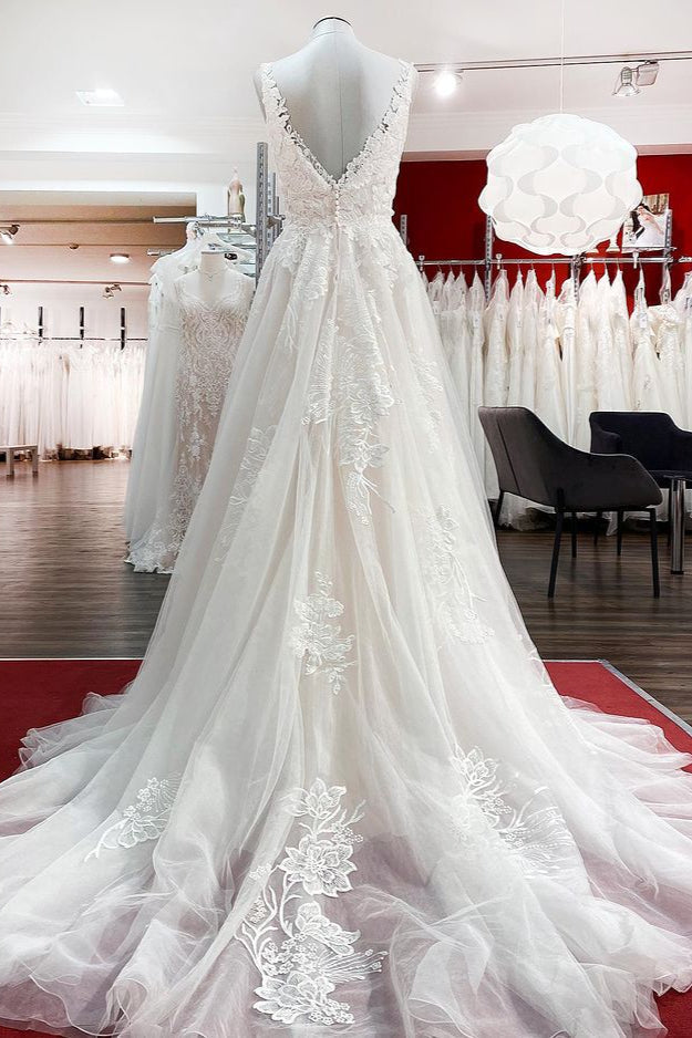 Graceful Ivory Tulle V Neck Lace A Line Wedding Dress Backless Sleeveless