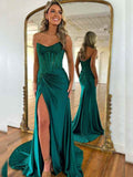 Emerald Green Mermaid Strapless Corset Beaded Prom Dress With Slit And Ruched Waist