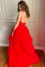 Abito da sera rosso formale con scollo a V, linea ad A alta e bassa, in tulle e pizzo