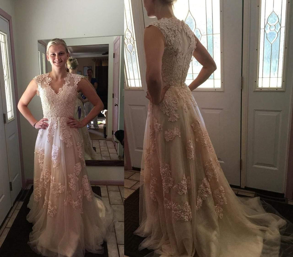 Hochwertiges V-Ausschnitt Ärmelloses Bodenlanges Brautkleid mit Spitze