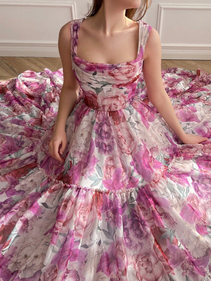 Langes rosa Ballkleid in A-Linie mit Blumenmuster 