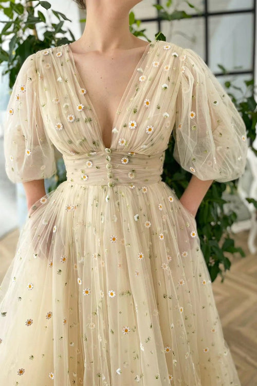 Vestido em linha A com decote em V Mar de Margaridas para Noivado Comprimento até ao Tornozelo Manga Curta com Gola Alta Tule com Botões e Pregas