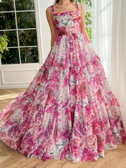 Langes rosa Ballkleid in A-Linie mit Blumenmuster 