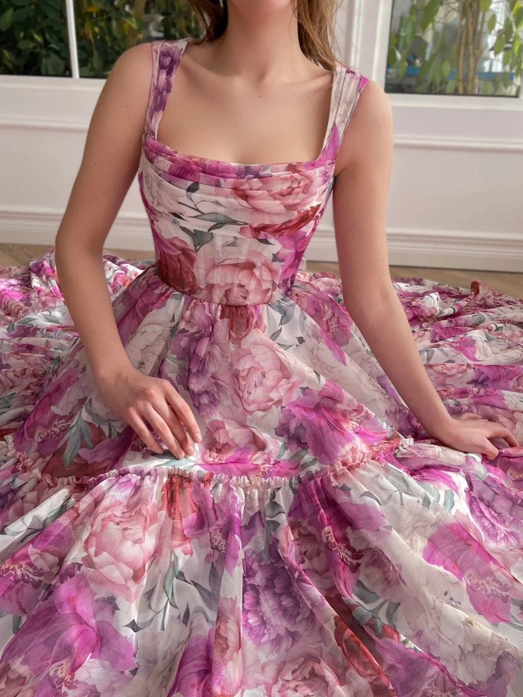 Robe de bal longue rose à fleurs en ligne A