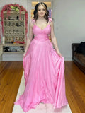 Iona | Abito lungo da sera rosa in chiffon plissettato a linea ad A